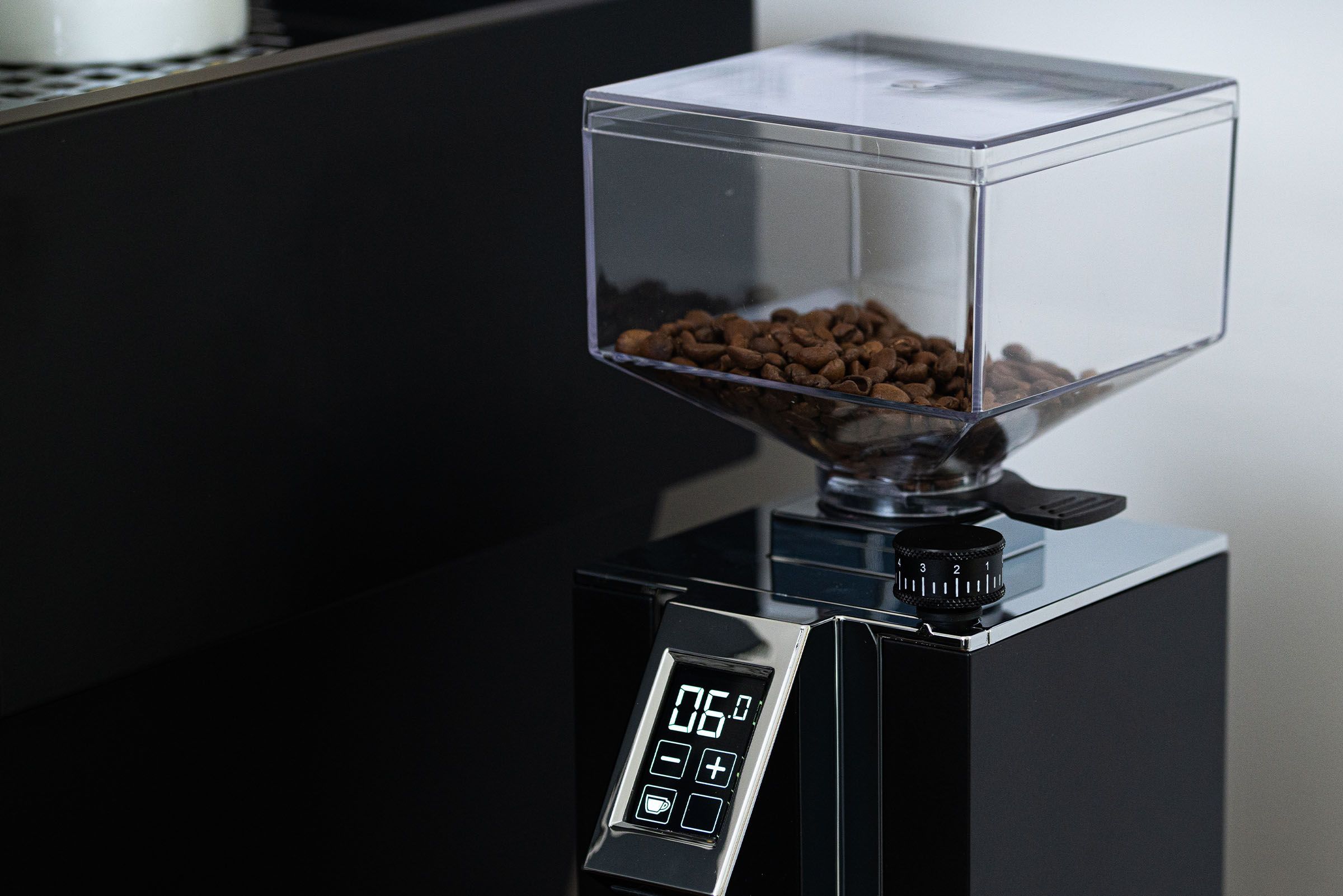 Dial in a Coffee Grinder – Eureka Mignon