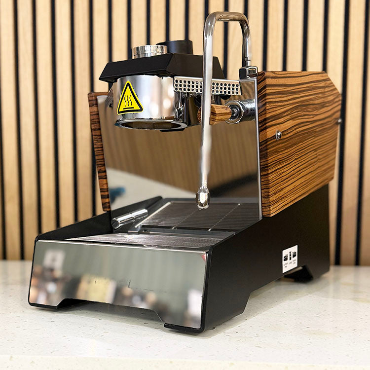 The Nurri R-TYPE Dual Boiler Espresso Machine