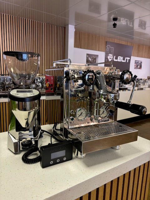 Used 2017 Rocket Espresso R Cinquantotto R58 + Chrome Fausto Grinder package offer - 30 Day Warranty